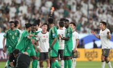 乐鱼电竞:林良铭“染红” 10人国足世预赛客场0:1不敌沙特队