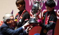 乐鱼电竞APP下载:特写：多哈赛场的双重邂逅——新华社记者与孙颖莎先后偶遇巴赫